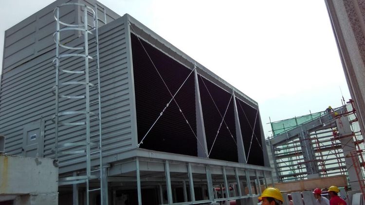 廣東藍(lán)訊<a href=http://www.pc-gift.com/tags22_0.html target=_blank class=infotextkey>冷卻塔維修</a>廠家安全措施