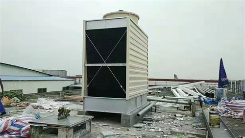 <a href=http://www.pc-gift.com target=_blank class=infotextkey>工業(yè)冷卻塔</a>風(fēng)機(jī)故障維修